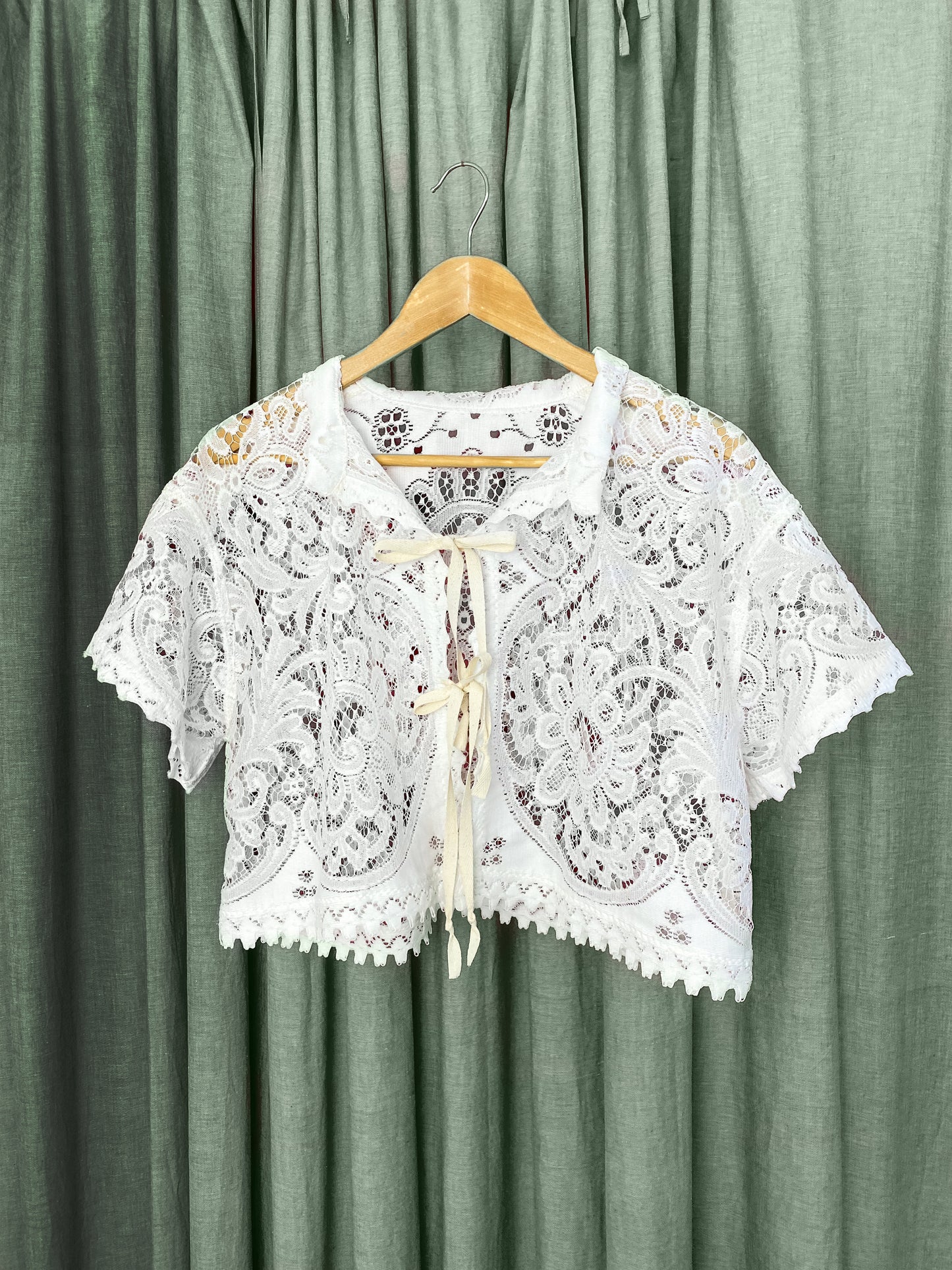 (S/M) Upcycled Tie Front Lace Blouse
