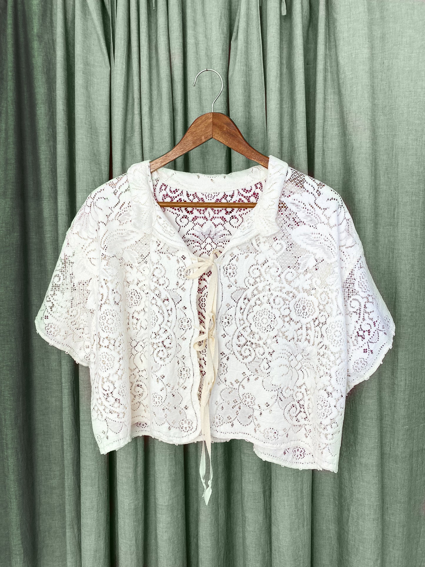 (M/L) Upcycled Tie Front Lace Blouse
