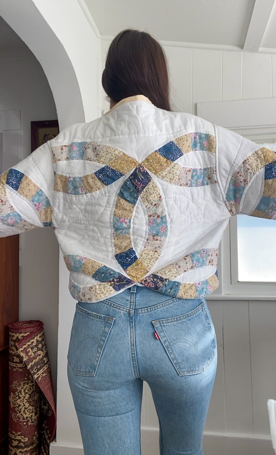 (S/M) Upcycled Vintage Quilt Jacket