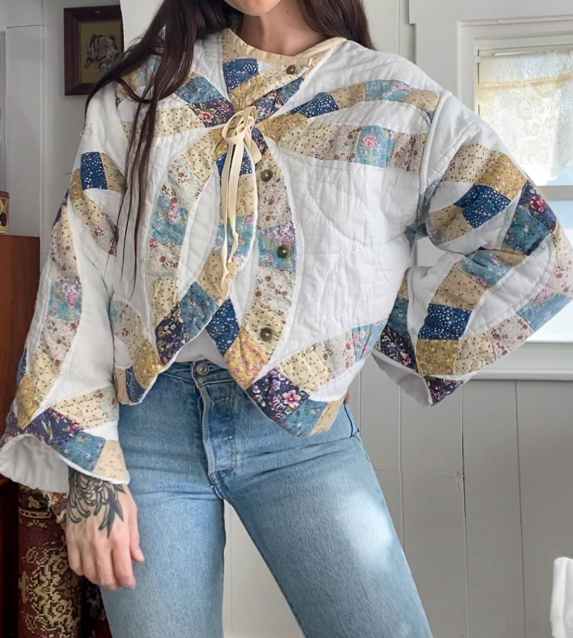 (S/M) Upcycled Vintage Quilt Jacket