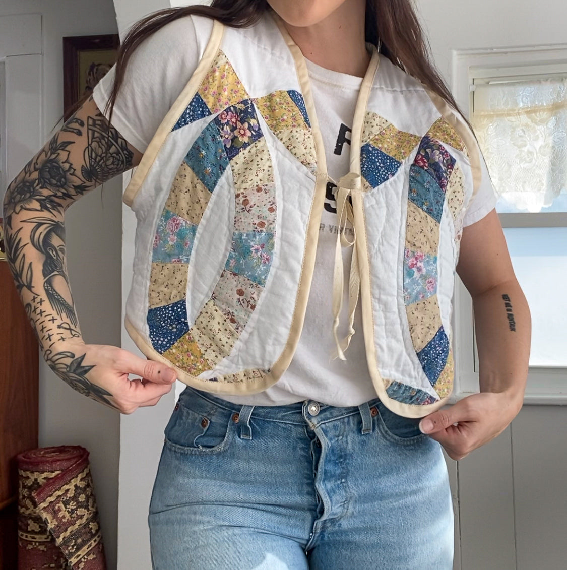 (XS/S) Upcycled Tie Front Quilt Vest
