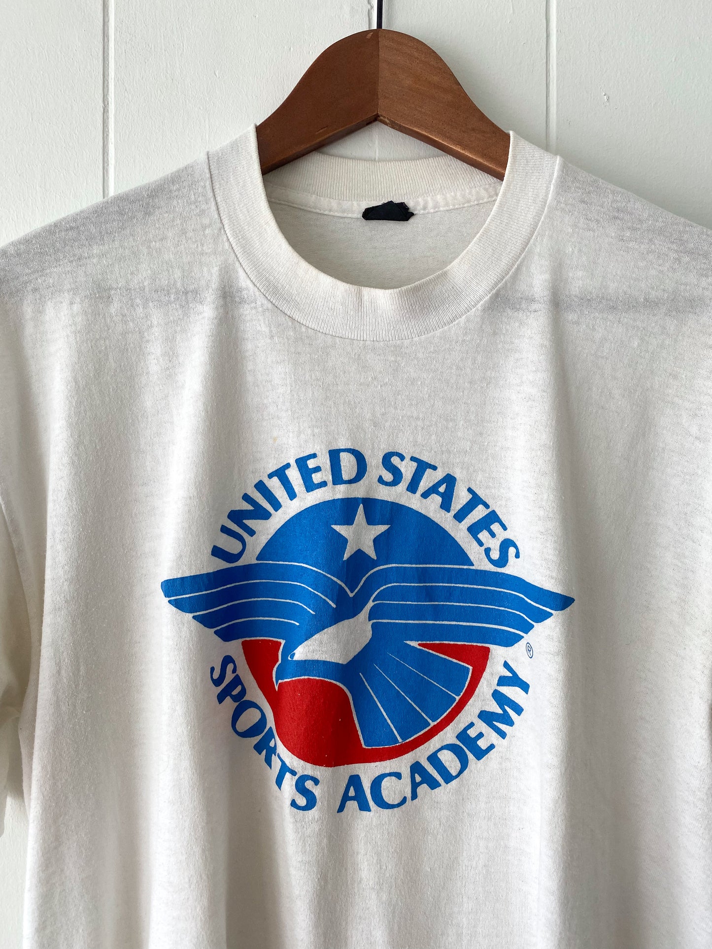 M/L Single Stitch United States Sports Academy Tee