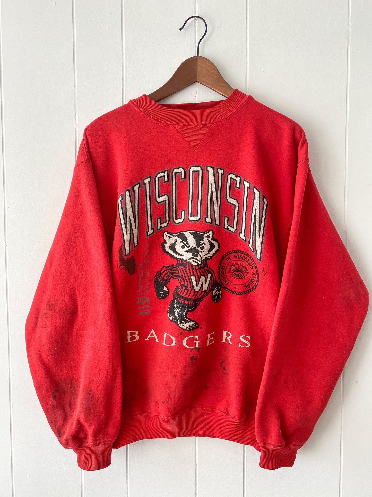 L/XL Vintage Wisconsin Badgers Crewneck (Stained)