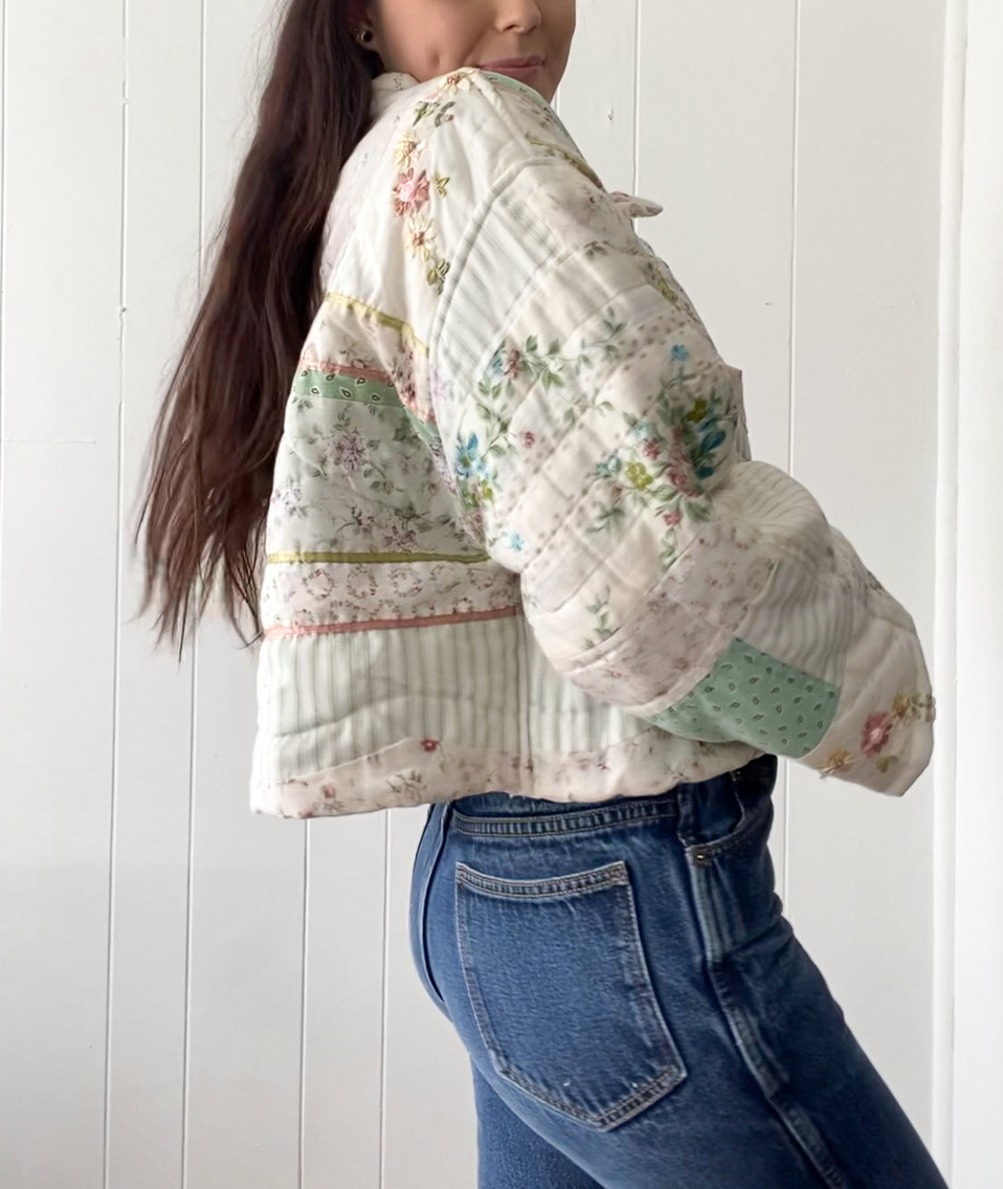 (M/L) Upcycled Vintage Quilt Jacket