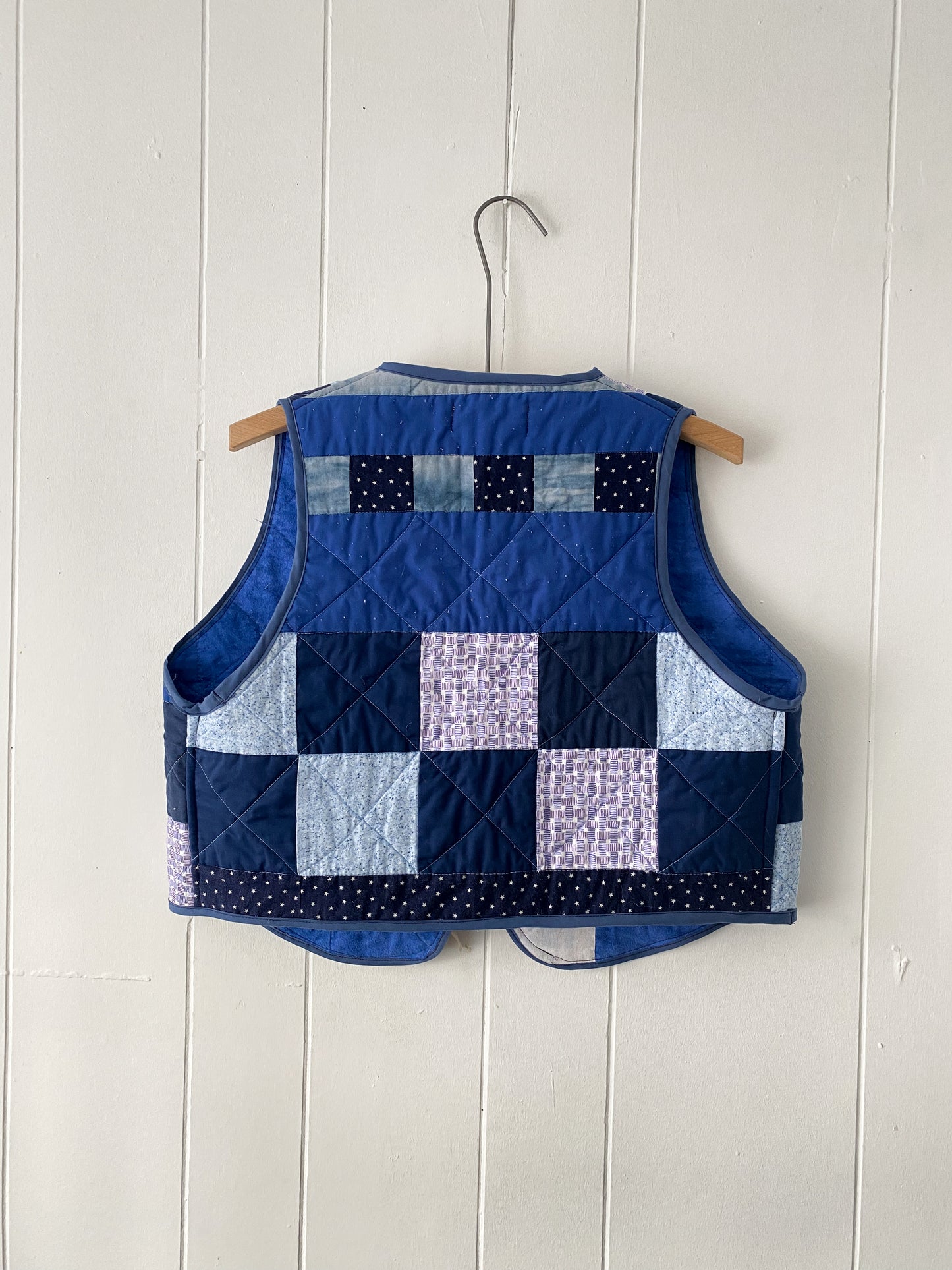 (S/M) Upcycled Tie Front Quilt Vest