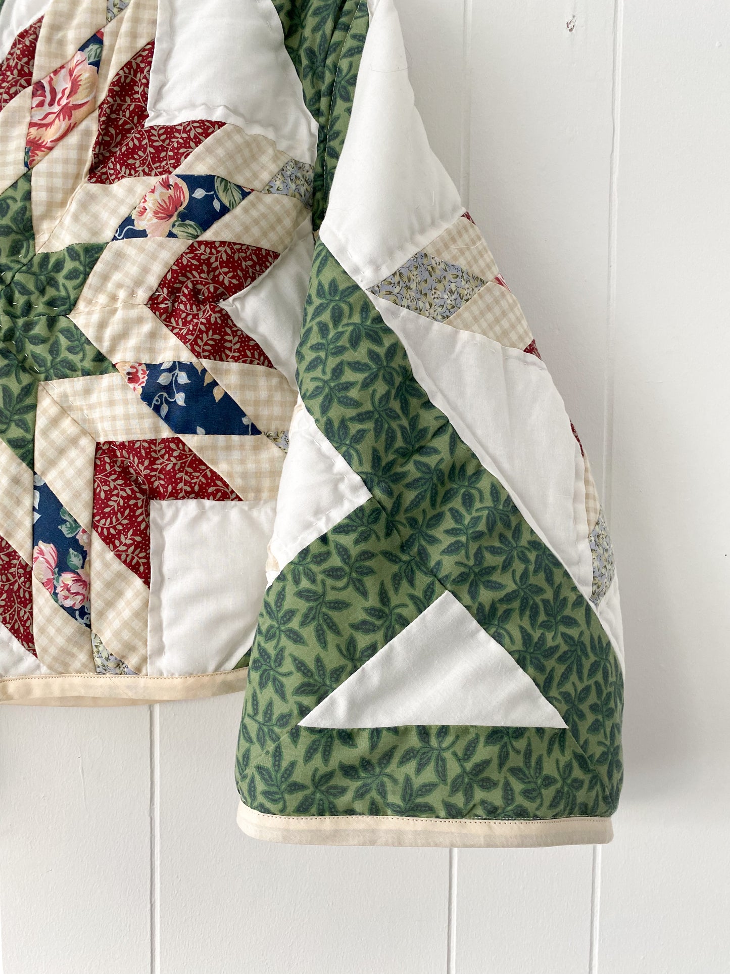 (S) Upcycled Vintage Quilt Jacket