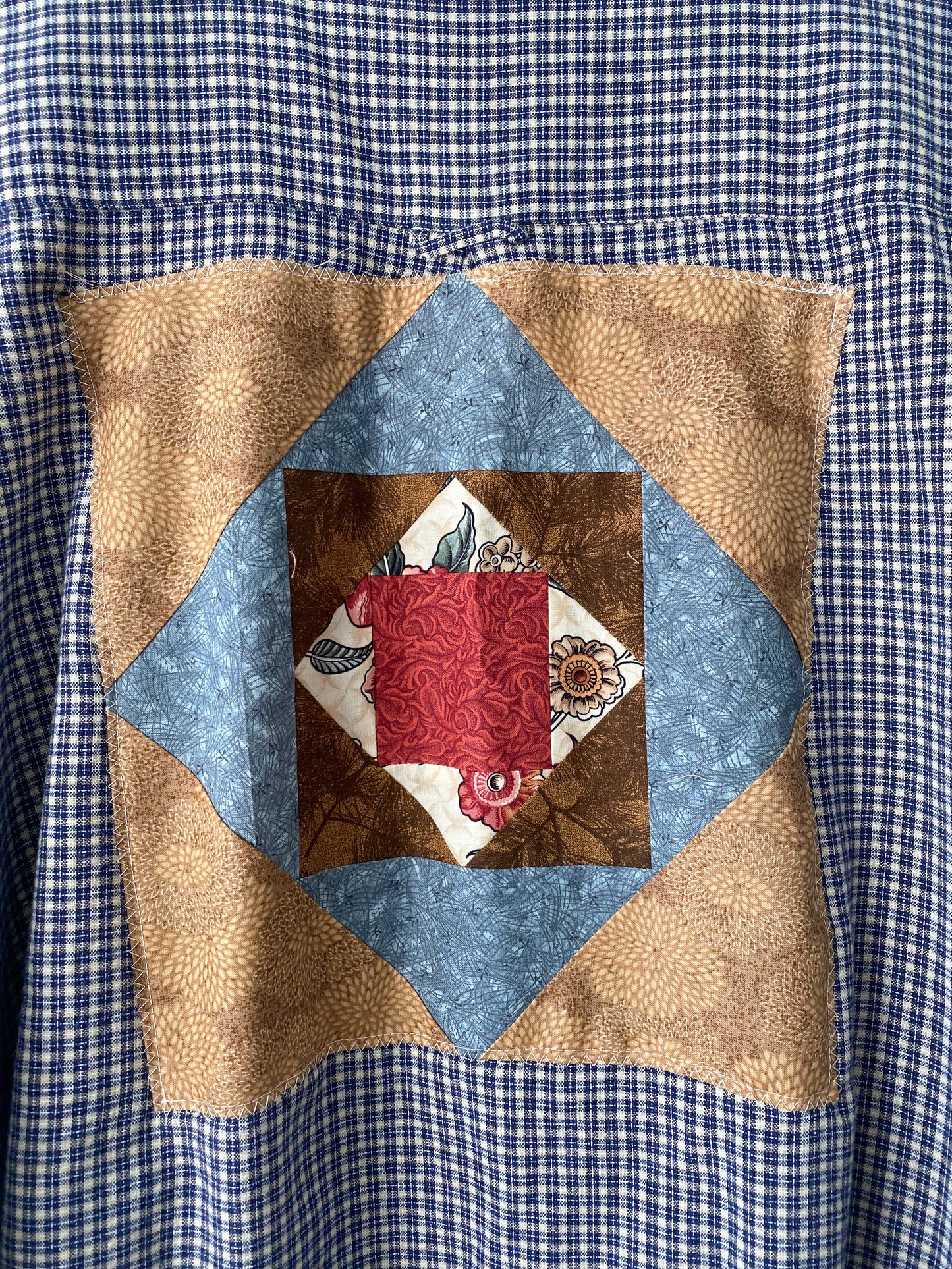 (2-4XL) Vintage Quilt Block Button Down