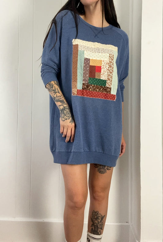 M Vintage Quilt Block Crewneck - Long