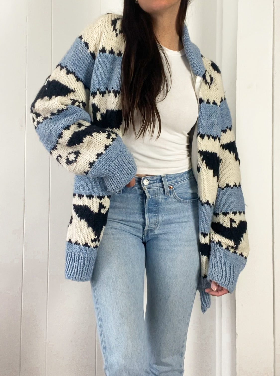 M/L 1980s Hand Knit Cardigan