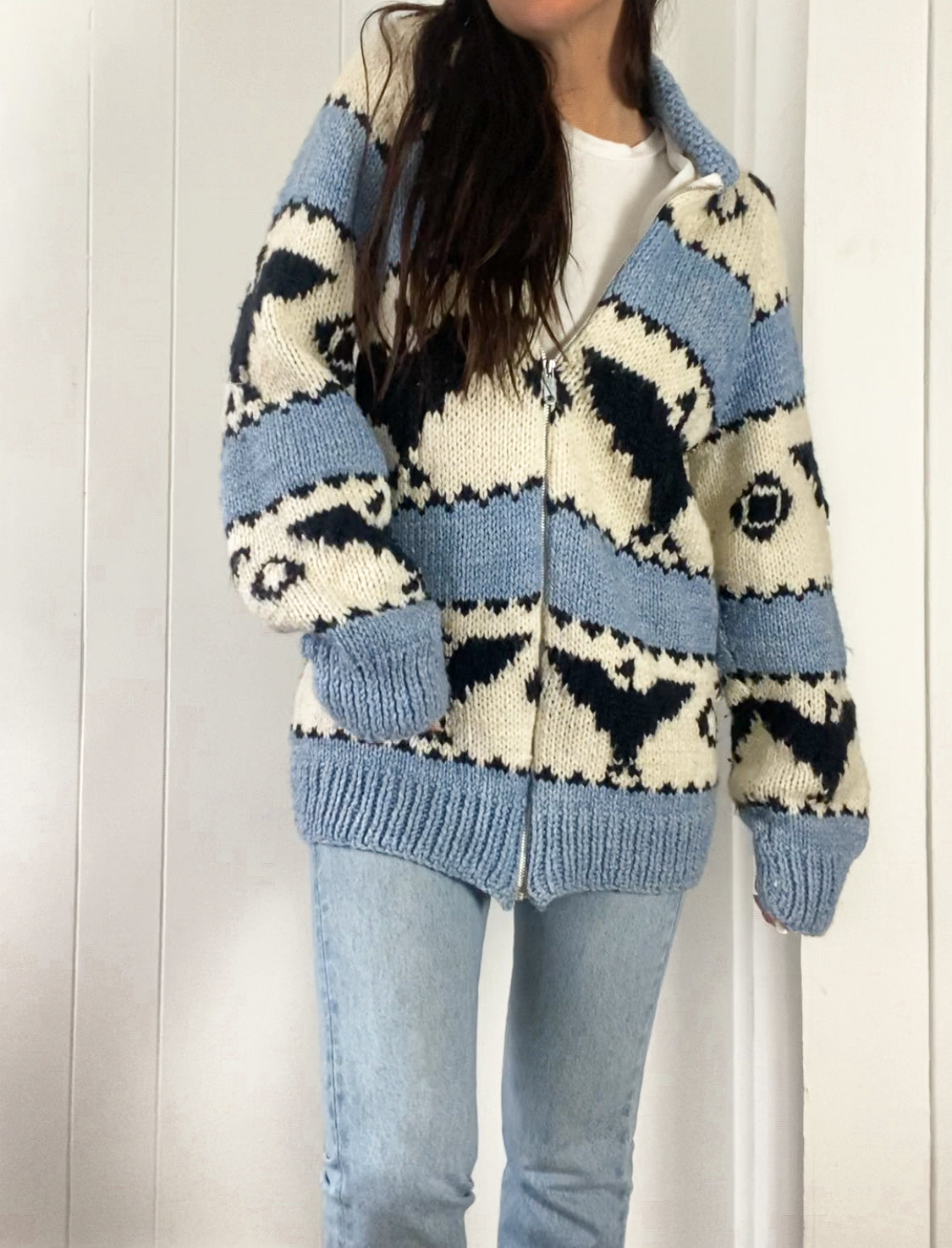 M/L 1980s Hand Knit Cardigan