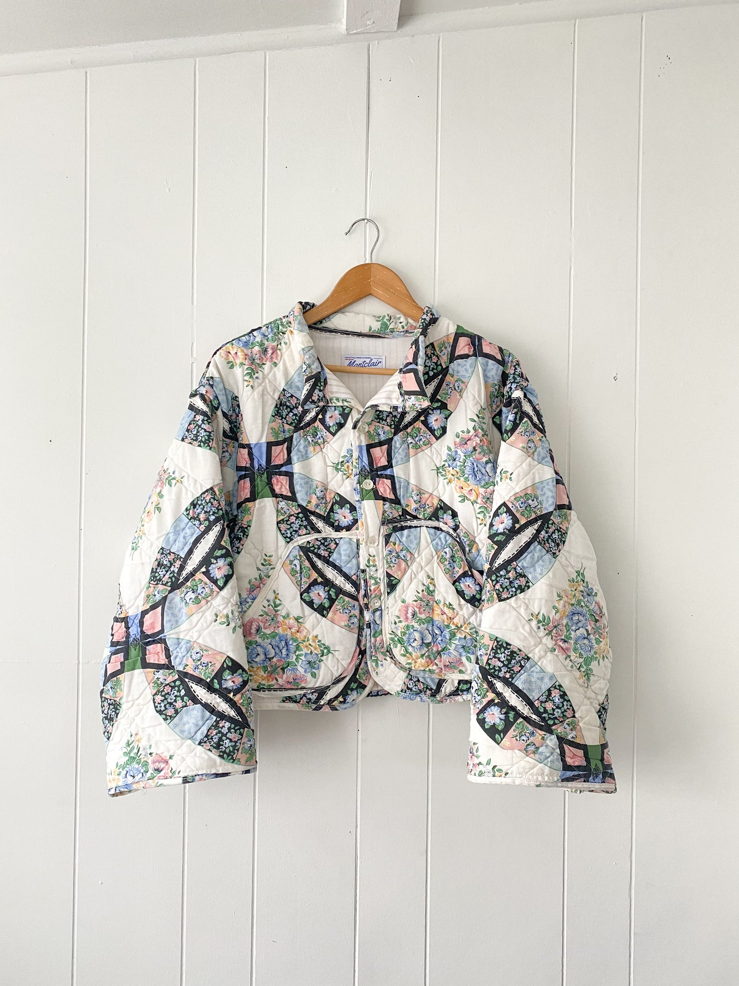 (M/L) Upcycled Vintage Quilt Jacket