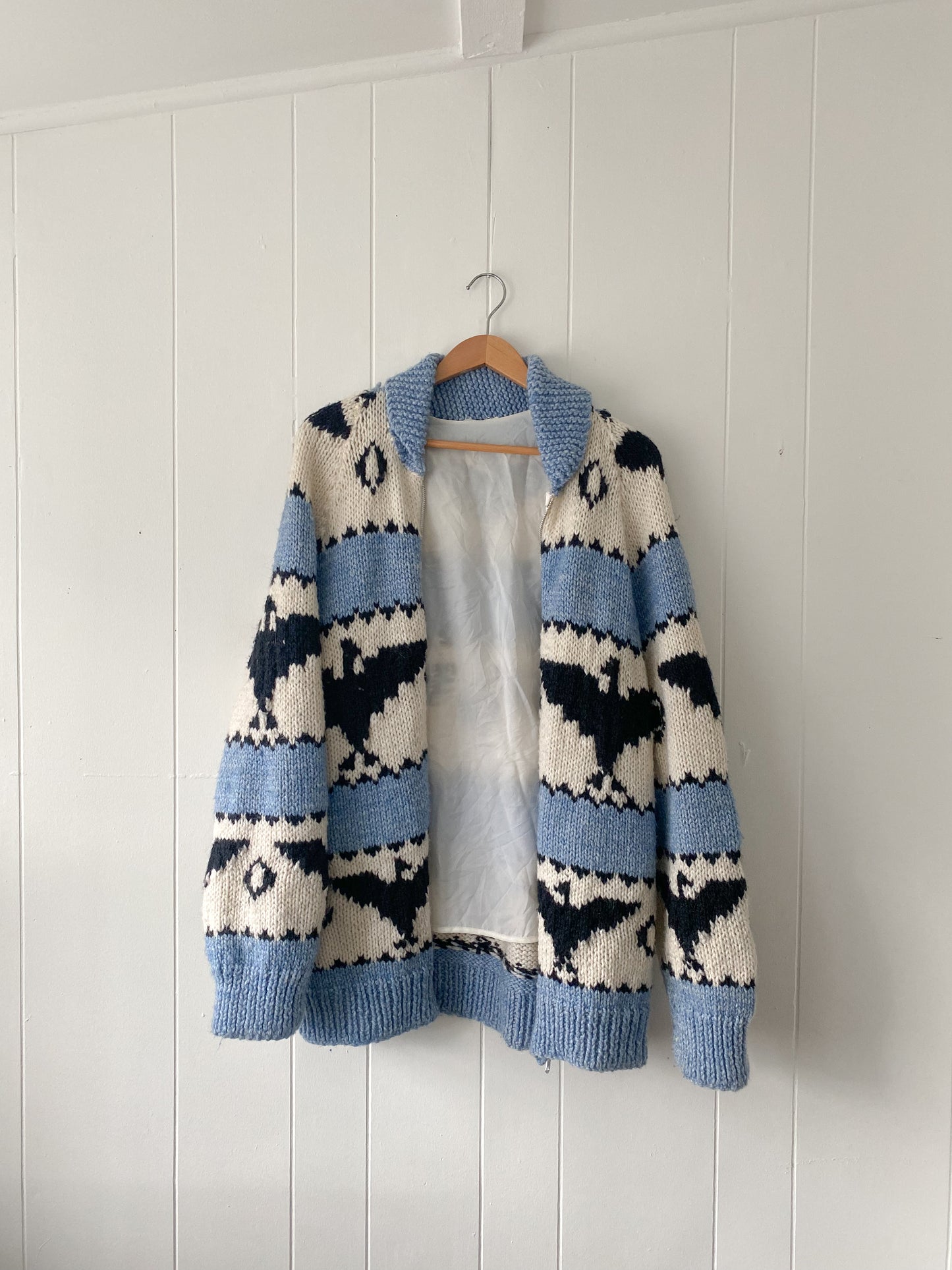 M/L 1980s Hand Knit Cardigan