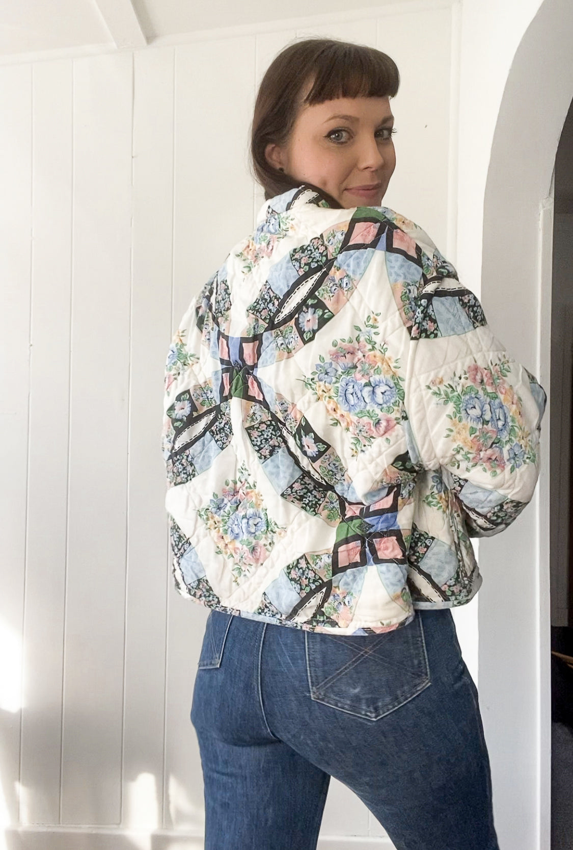 (M/L) Upcycled Vintage Quilt Jacket