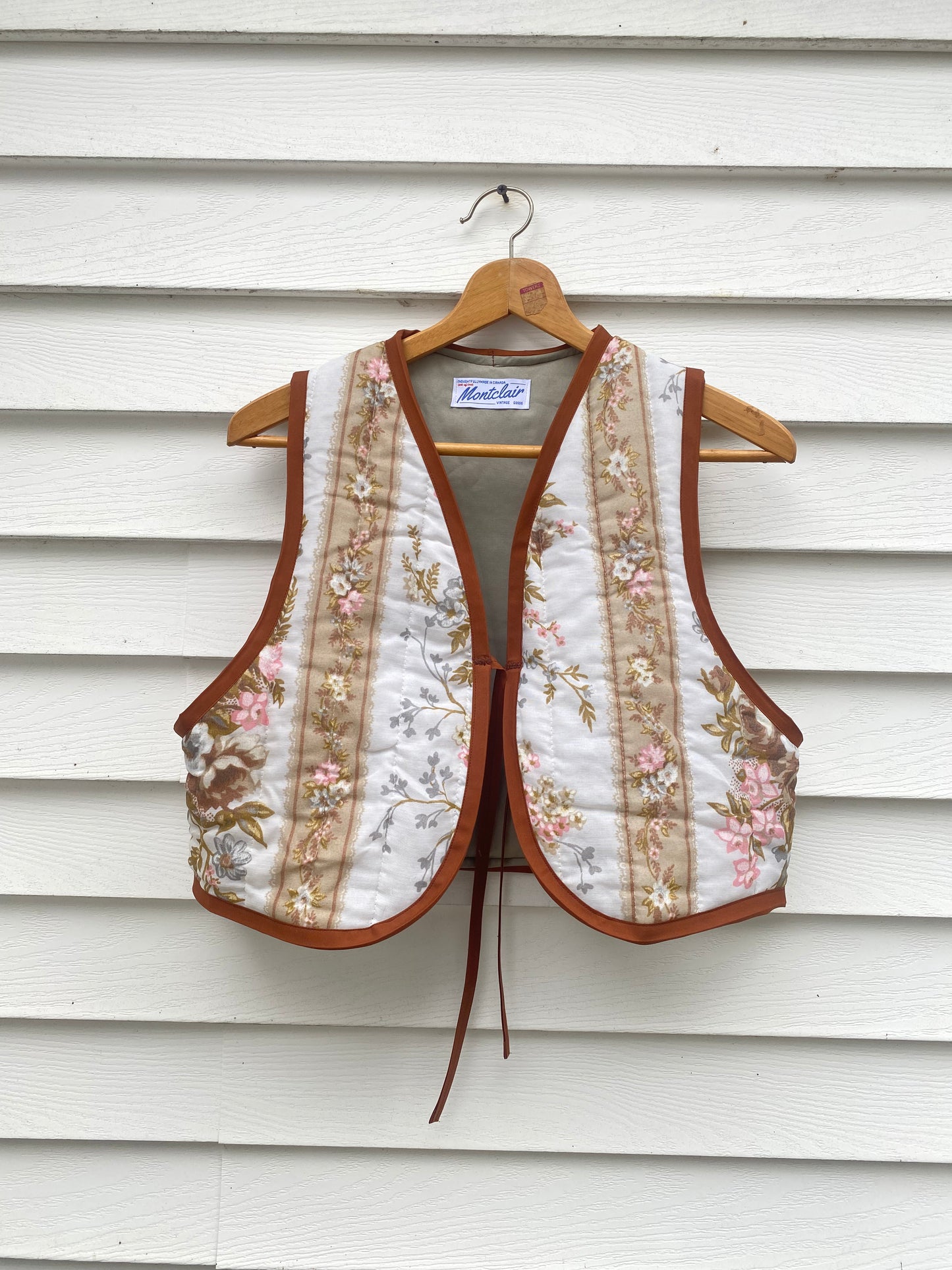 (S) Upcycled Tie Front Floral Vest