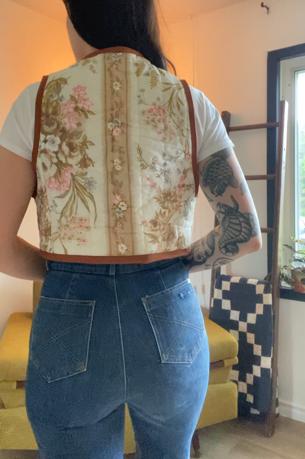 (S) Upcycled Tie Front Floral Vest