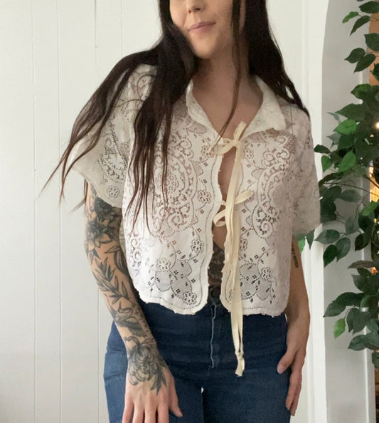 (M/L) Upcycled Tie Front Lace Blouse