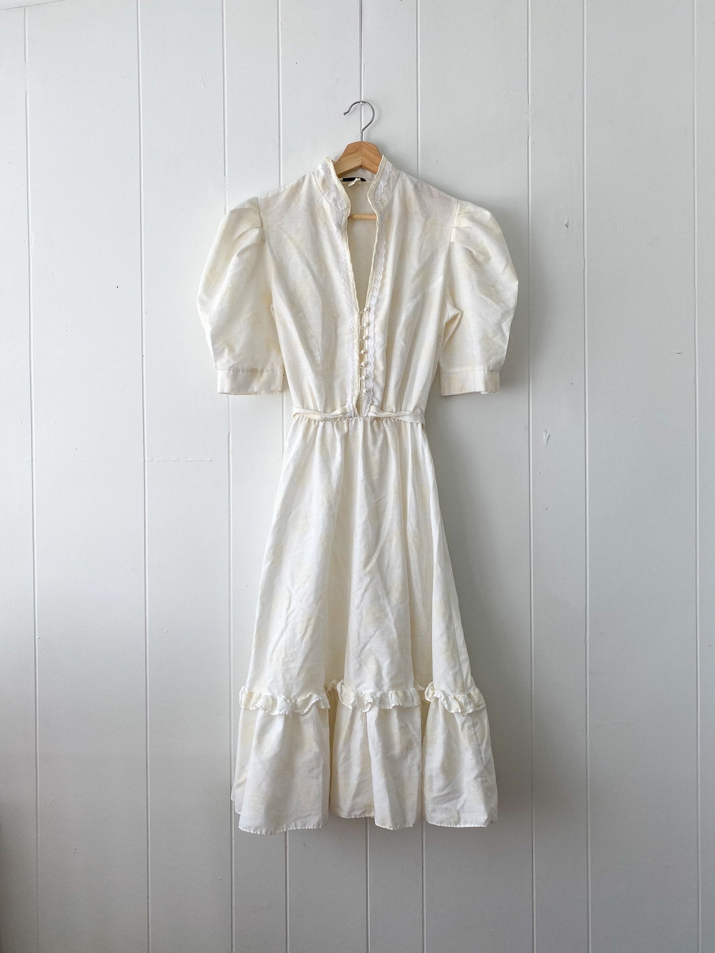 (M) Vintage Prairie Dress