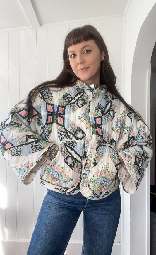 (M/L) Upcycled Vintage Quilt Jacket